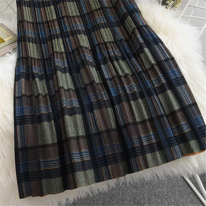 Women'S Skirt Winter Warm Long Skirts Office Ladies Plaid Pleated Skirt Korean Style Loose Elastic Waist Plus Size Skirt 210619