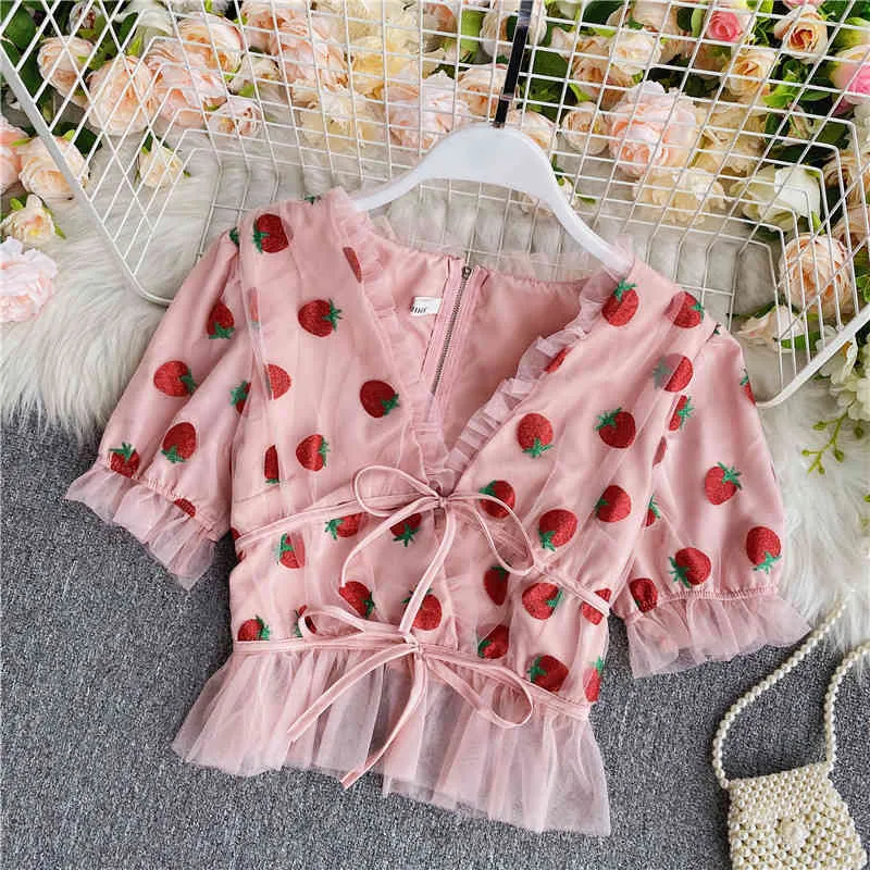 Summer Women's Strawberry Shirt Japanese Kawaii Sweet V-Neck Short-Sleeved Chiffon Blouse Bandage Crop Top Female 210514