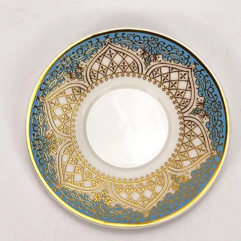 スプーンコーヒーカップでセットされたカップソーサートルコのティーグラスロマンチックなエキゾチックなガラスブルーゴールドキッチン装飾