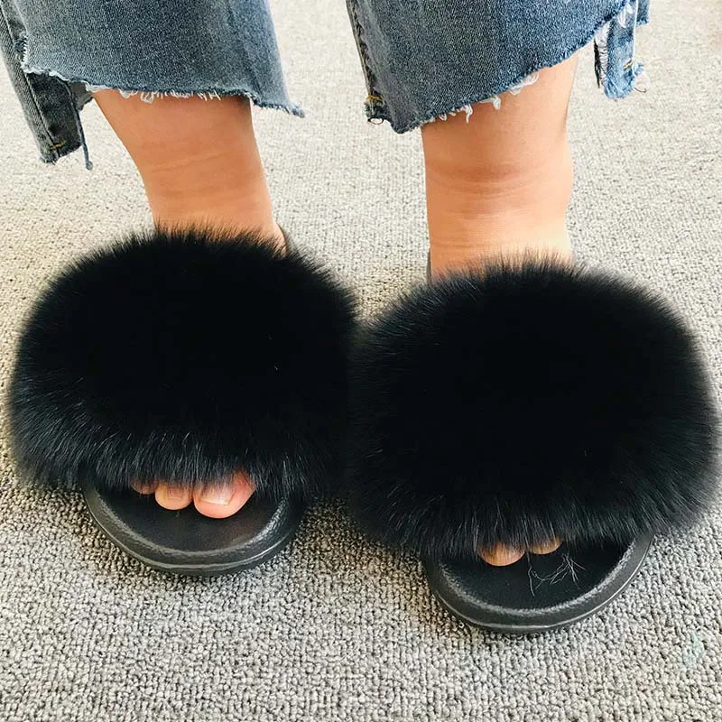 Sandaler sommar kvinnor räv päls tofflor äkta päls glidbanor kvinnliga inomhus flip flops casual raccon päls furry fluffy plysch skor