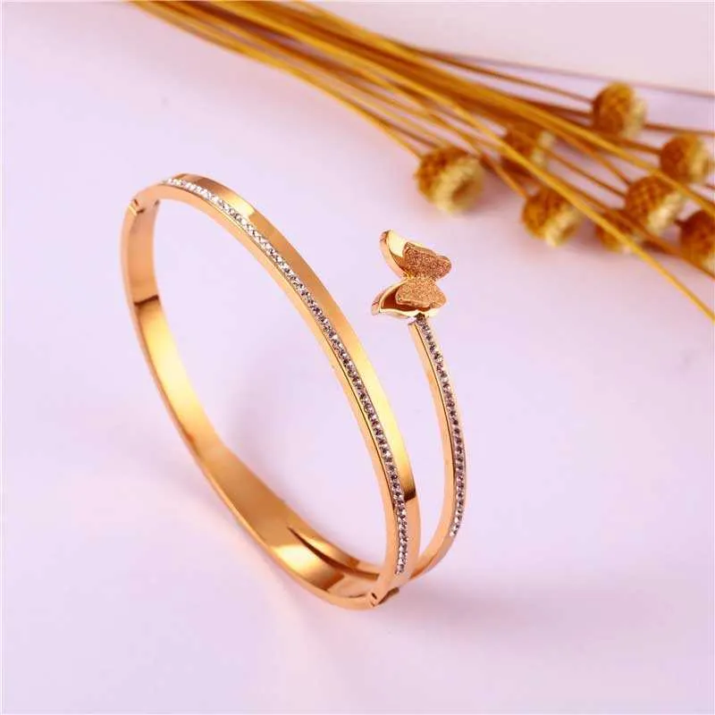 Oufei Butterfly Bracelets Bangles for Women Stainless Steel Jewelry Cuff Bracelet Fashion Jewellery Accessories Q0719