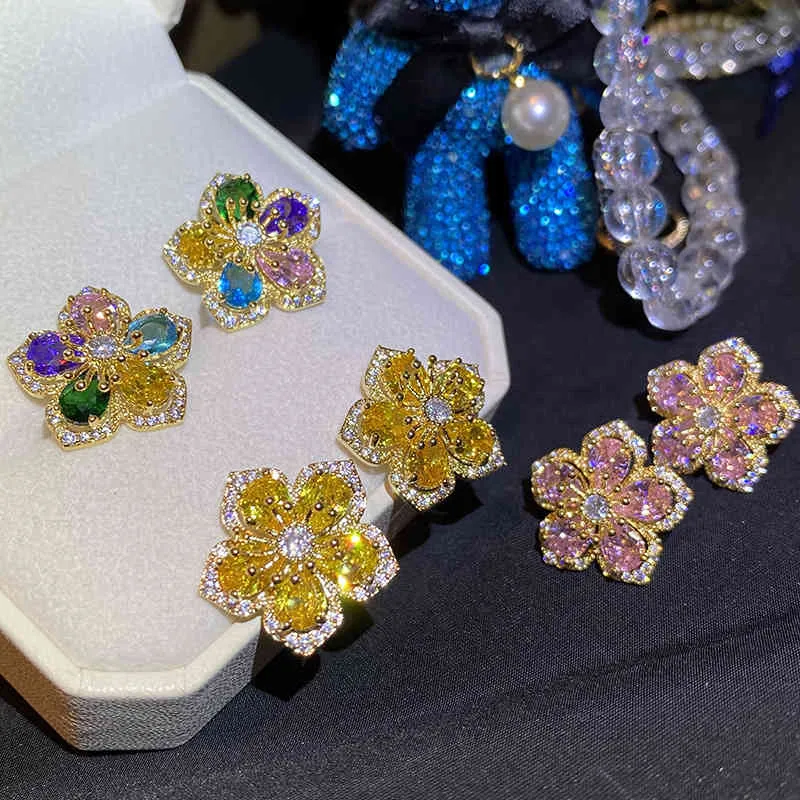 Boucles d'oreilles fleur camélia de haute qualité, tendance pour femmes, breloques de luxe exquises, Zircon cubique, bijoux Pop coréens, 2021