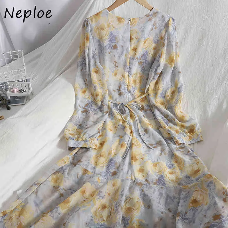 Neploe Vintage Print Bohemian Langes Kleid Frauen V-ausschnitt Drapiertes Design Langarm Vestidos Frühling Temperament Robe 210510