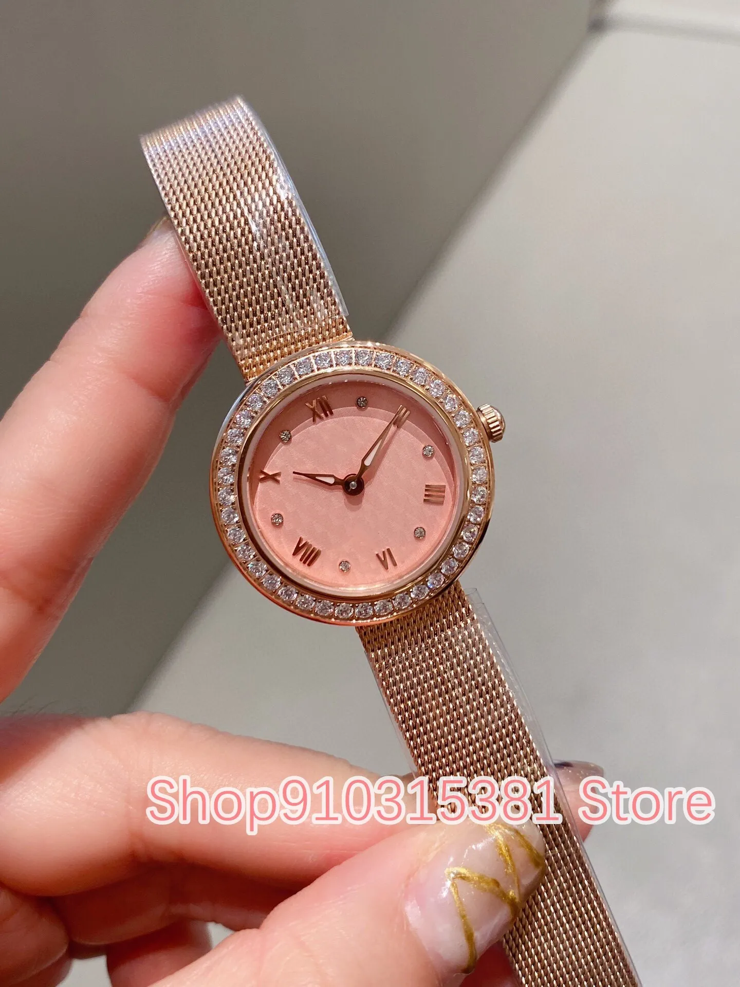 Donne classiche in oro rosa magnete fibbia orologi femminili in acciaio inox in acciaio inox orologio da polso in acciaio inox semplice design numeroso romano orologio 32mm