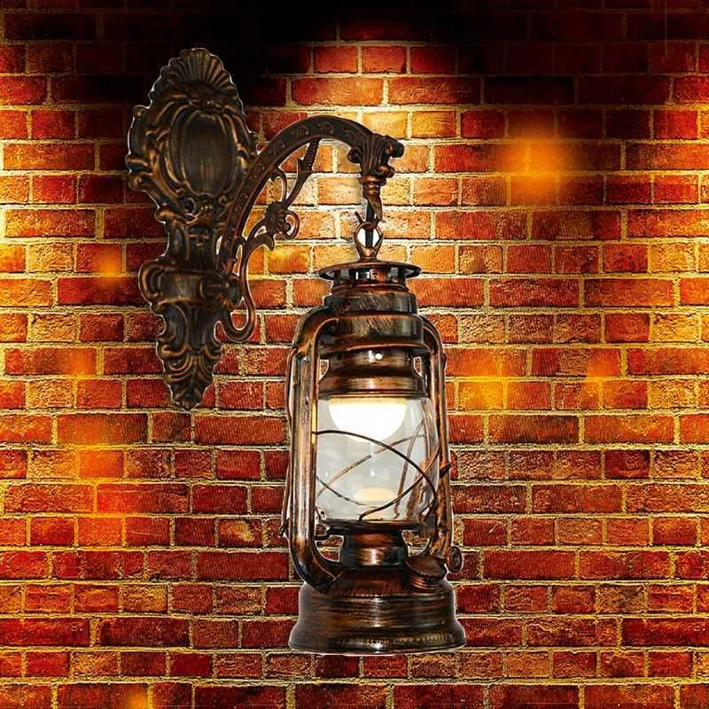 Vintage LED Wall Lamp Barn Lantern Retro Kerosene Wall Light European Antique Style 210724