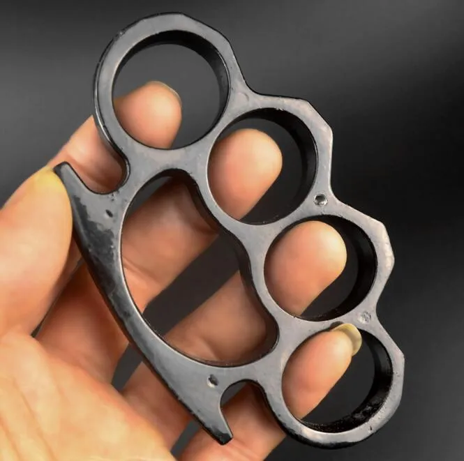 Weight about 154g Thick Steel Brass Knuckle Dusters Self Defense Personal Security Women039s and Men039s Selfdefense Pendan9202532