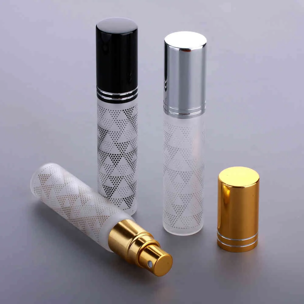 100 stks / partij 10 ml frosted parfum fles glazen verstuiver gekleurde stippen aluminium cap spuiten flessen