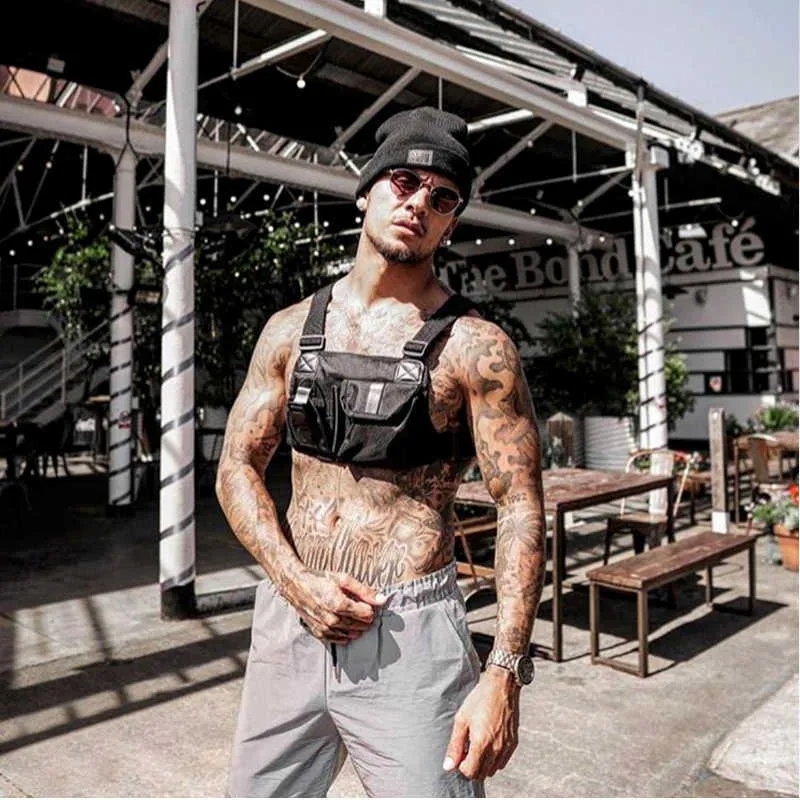 Street Style Tactical Chest Rig Bag Hip Hop Skateboard Militaire borsttas voor mannen Functionele taillepakketten Verstelbare vest T200228B