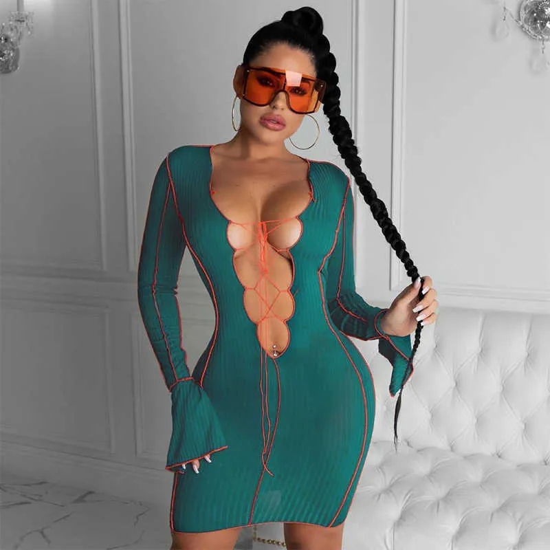 Long Sleeve Hollow Out Cut Out Bandage Ribbed Skinny Bodycon Jumpsuit Autumn Winter Women Fashion Sexy Striped Party Club Romper 210604