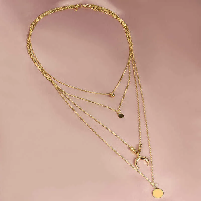 2021 collana a catena Collier ciondolo in oro con disco in metallo in lega di luna multistrato donna collare gioielli femminile di nuova tendenza