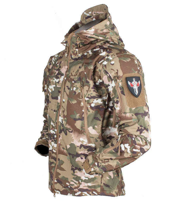 Manteau d'entraînement pour hommes US Uniforme militaire Hiver Plus Taille Veste de camouflage Shark Soft Shell Tactique 211217