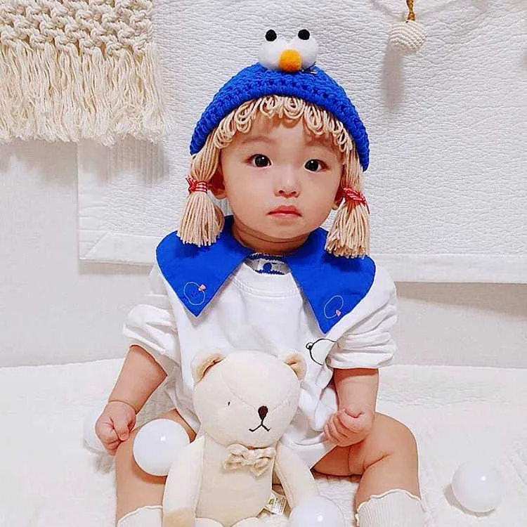 Arrivals Children Baby born Hat Hair Pigtail Braid Wig Cap Cute Big Eyes Winter Warm Knitted Infant Kids Hats Caps 210713