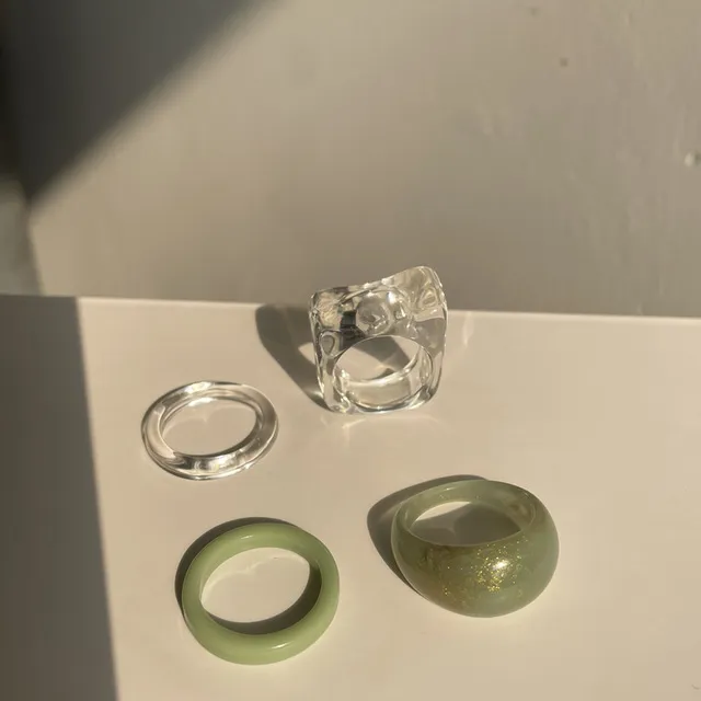 Anillo de resina de diamantes de imitación acrílico transparente colorido, anillos abiertos geométricos para mujeres y niñas, joyería de fiesta HUANZHI 2021