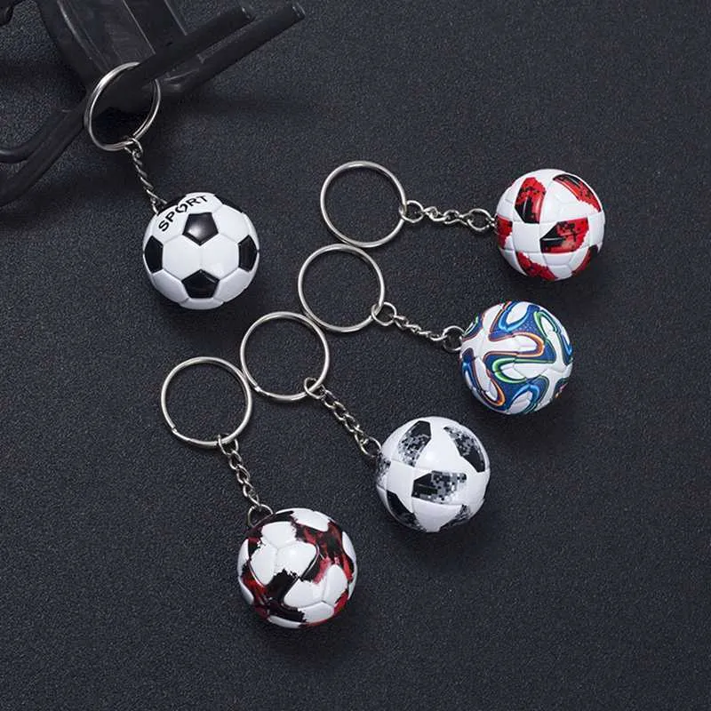 3D Sports fotbollsnyckelkedjor souvenirer pu läder nyckelring för män fotboll fans nyckelring pendell pojkvän gåvor g10191526968