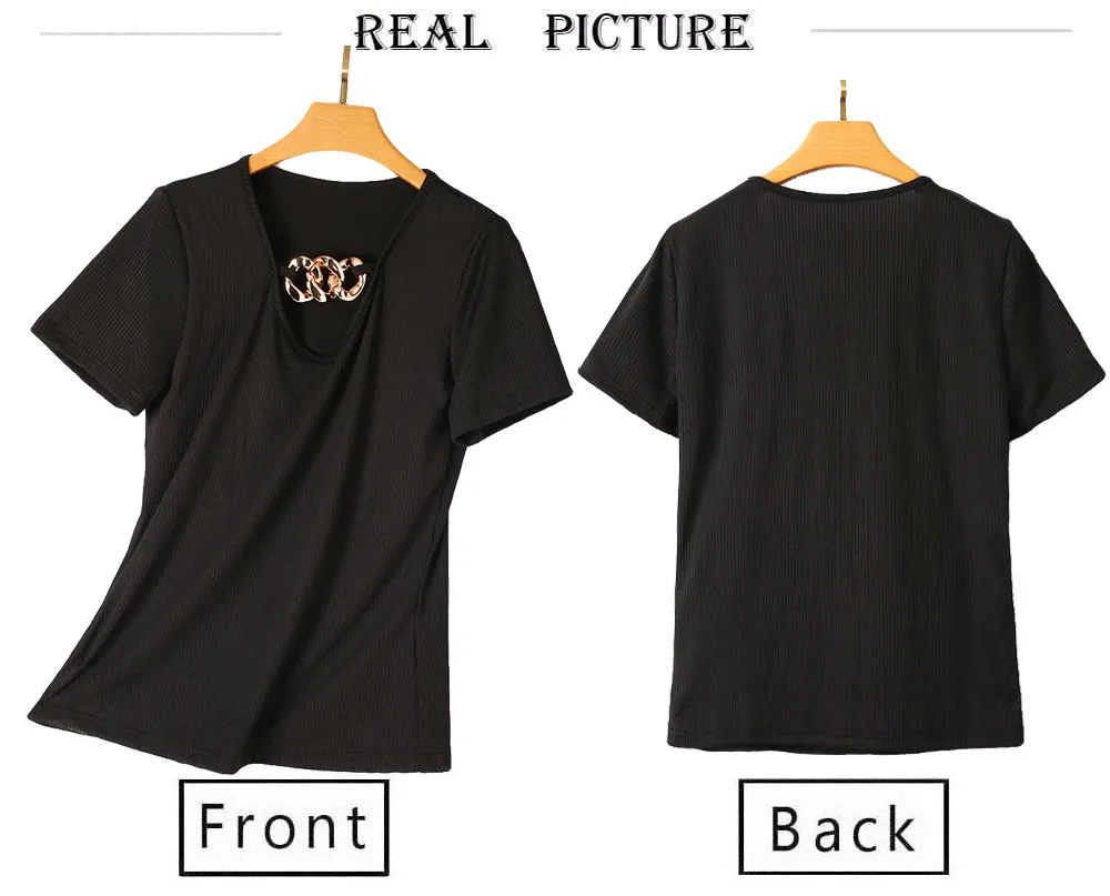 Sexy Solid Femmes T-shirt Été Col V-Cou-Coupe Courte À Manches Courtes Creux Out Chaîne Décor Slim Pull Tops Casual Femme Noir Tshirt 210522