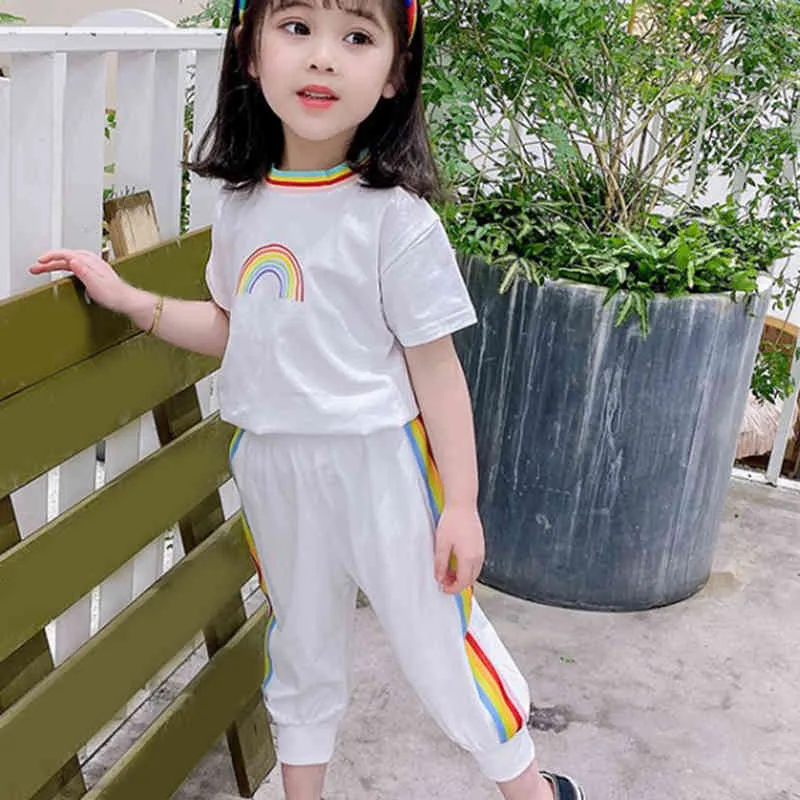 Summer Girls Set a maniche corte Baby Girl Clothes Rainbow Top + Pantaloni Due pezzi Sport bambini il tempo libero 210515