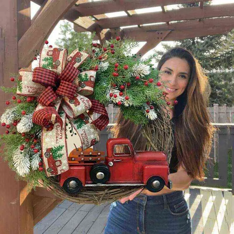 Caminhão vermelho grinalda de Natal Rústica queda frente porta artificial guirlandas fazenda cerejas com fita enforcando grinalda festiva 211104