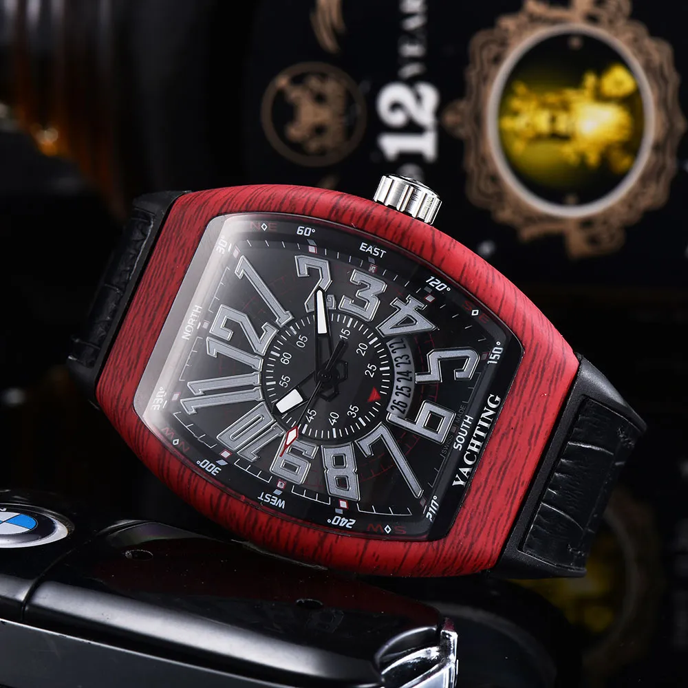 Toppkvalitet Mens Watches Men Collection Quartz Movement Sport Watch V45 gummiband kolfiberfodral Vattentät armbandsur Analo237m