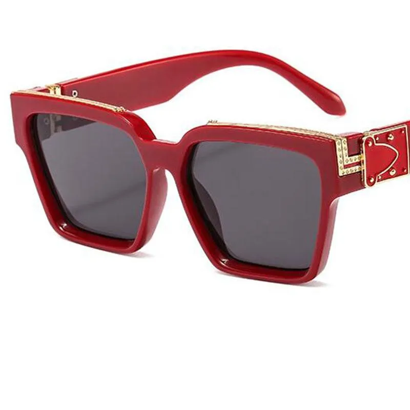 Mode Vrouwen Zonnebril Zwart Rood Vierkant Zonnebril Ontwerp Mannen Groot Frame Vintage Bril UV400267T