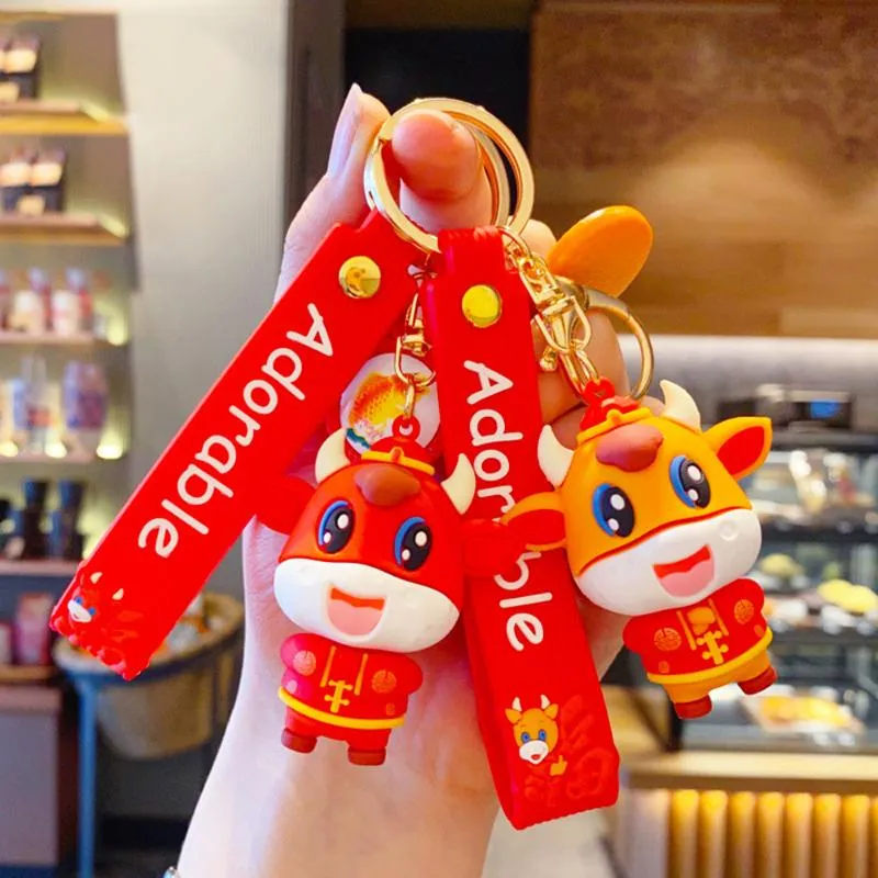 Keychains Creative The Year Of Ox Doll Keychain Car Key Chain Bag Pendant Keyring Gift 294C