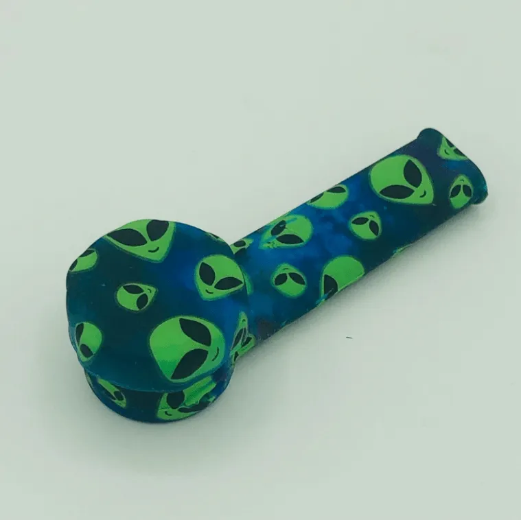 Pipe à fumer en silicone à tête extraterrestre verte avec couvercle en métal pour bol 3052391