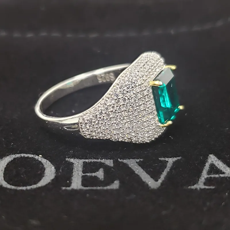 Oevas 100% 925 Sterling Silver Bröllop Ringar för Kvinnor Högknapp Diamant Emerald Engagement Party Fine Smycken Gifts Partihandel
