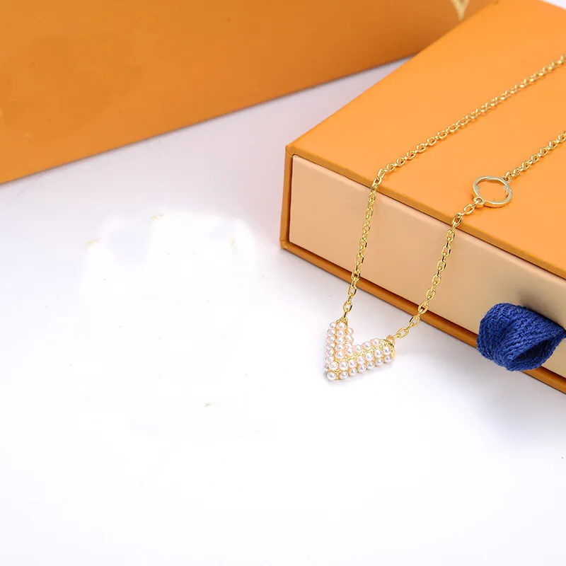 Naszyjniki wiszące kobiety projektanci wisiorek kryształowy serc rocznicowy biżuteria mody 2 style z pudełkiem 232k