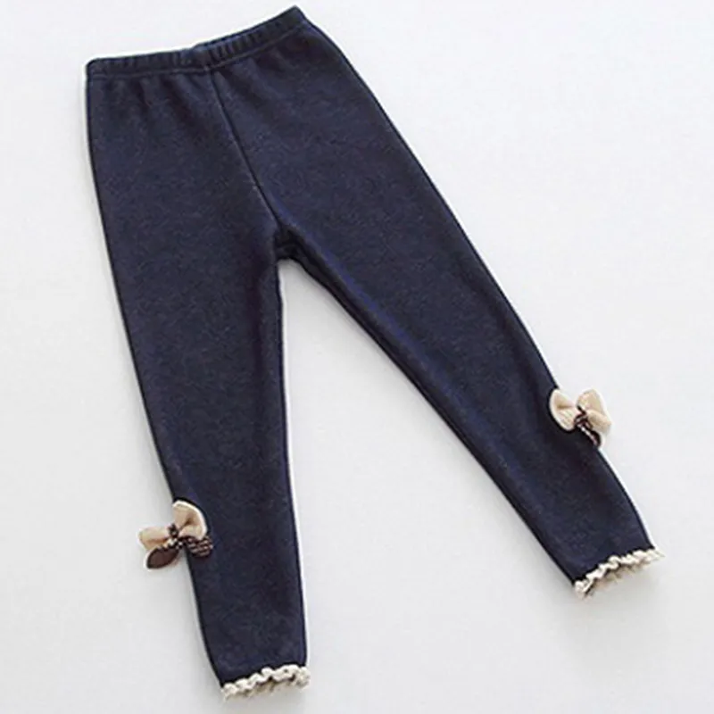 Moda Niñas Pantalones Bebé Lindo Bow-knot Imitación Jeans Pantalones de algodón Niños Encaje Terciopelo Cálido 210515