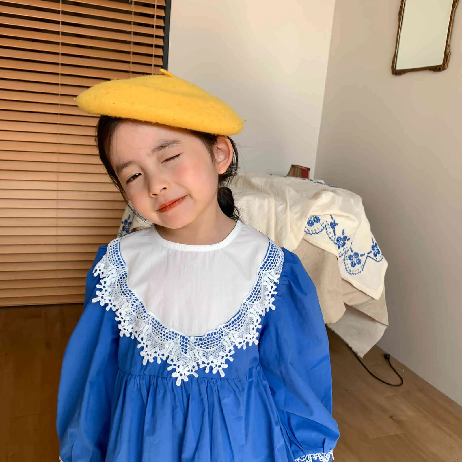 Koreanska stil våren baby flickor spets patchwork lös klänning blå prinsessan klänningar 1-6y 210508