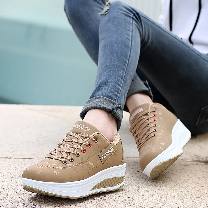 Frauen Shake Schuhe Casual von Plattform Heighten Bequeme Turnschuhe Damen Mode Dämpfung Schnüren Fitness Wanderschuhe