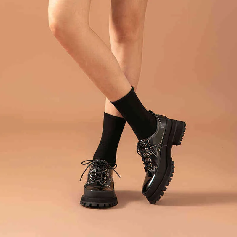 Damen-Jeansschuhe, lässig, mit runden Schnürsenkeln und Nieten, Derby-Stil, Made 2 9