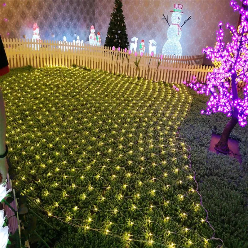 Thrisdar 6X4M 880LED Natale Net Light Garden Mesh Fata Ghirlanda Vacanza all'aperto Festa di nozze Sfondo String LED Strings245b