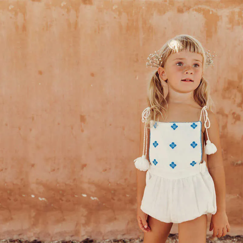 赤ちゃん女の子の品質夏服白い刺繍美しいローマン子供ノースリーブの泡プラヤスイートLii *子供210619