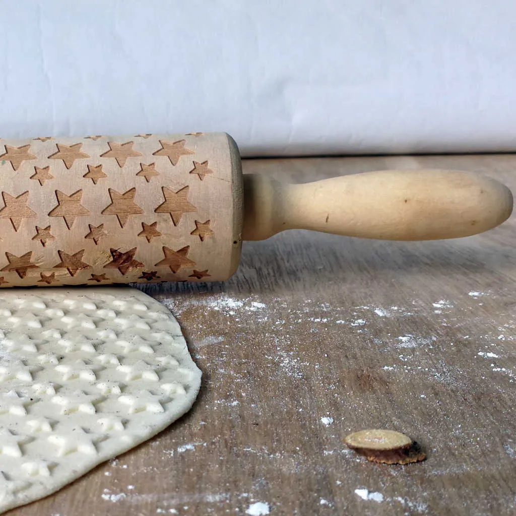 Wood Rolling Pins for Cookies Brödbakning Verktyg Julkaka Graverad 3D Rolling Pole Dough Roller för Dinner Bakeware 211008