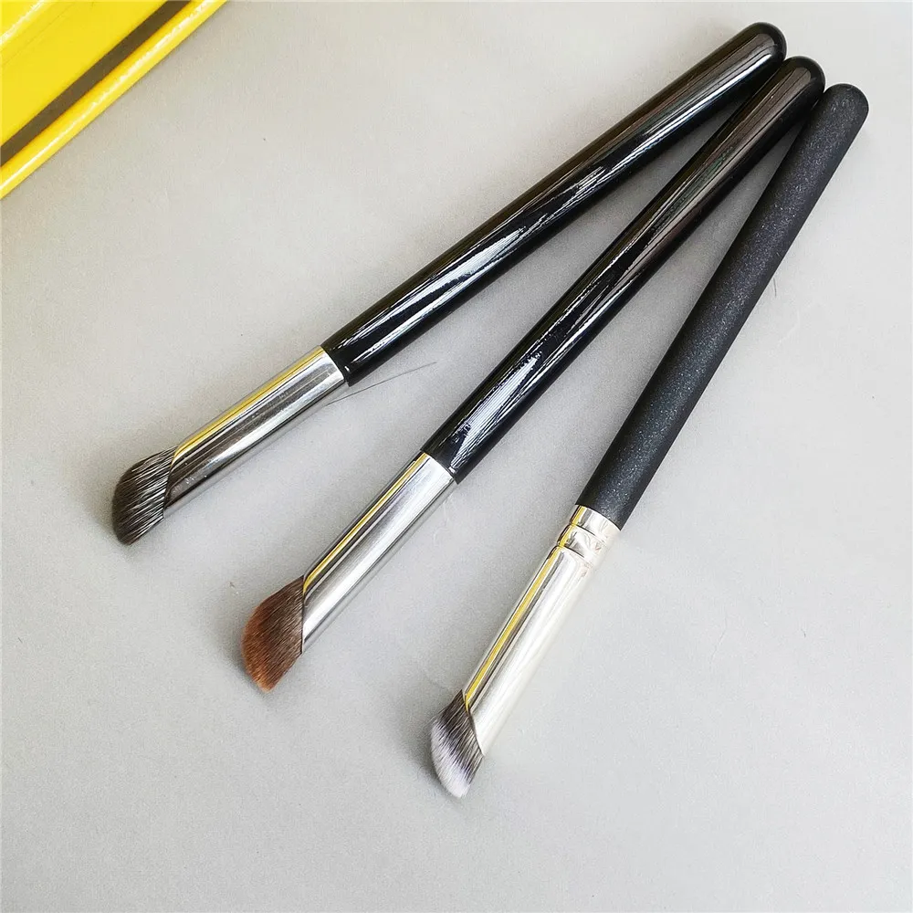 Concealer Perfector Pennello trucco a forma di punta delle dita Professionale Conceal Cream Liquid Touch Beauty Cosmetics Brush Tool