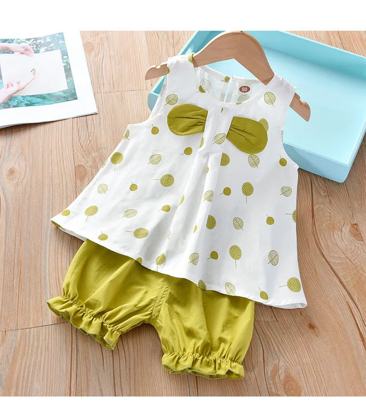 Ropa para niñas Conjunto de verano Chica Polka Dot Bowknot Chaleco + Pantalones cortos de color sólido Moda Ropa para niños Traje de dos piezas 210515