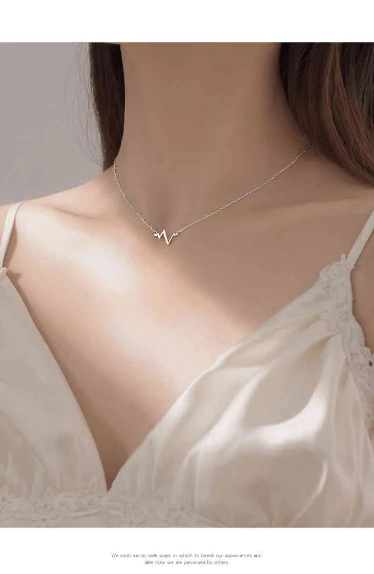 Collana a battito cardiaco in argento sterling 925 con semplice catena di clavicola dolce in catena di temperamento o matrimonio femminile