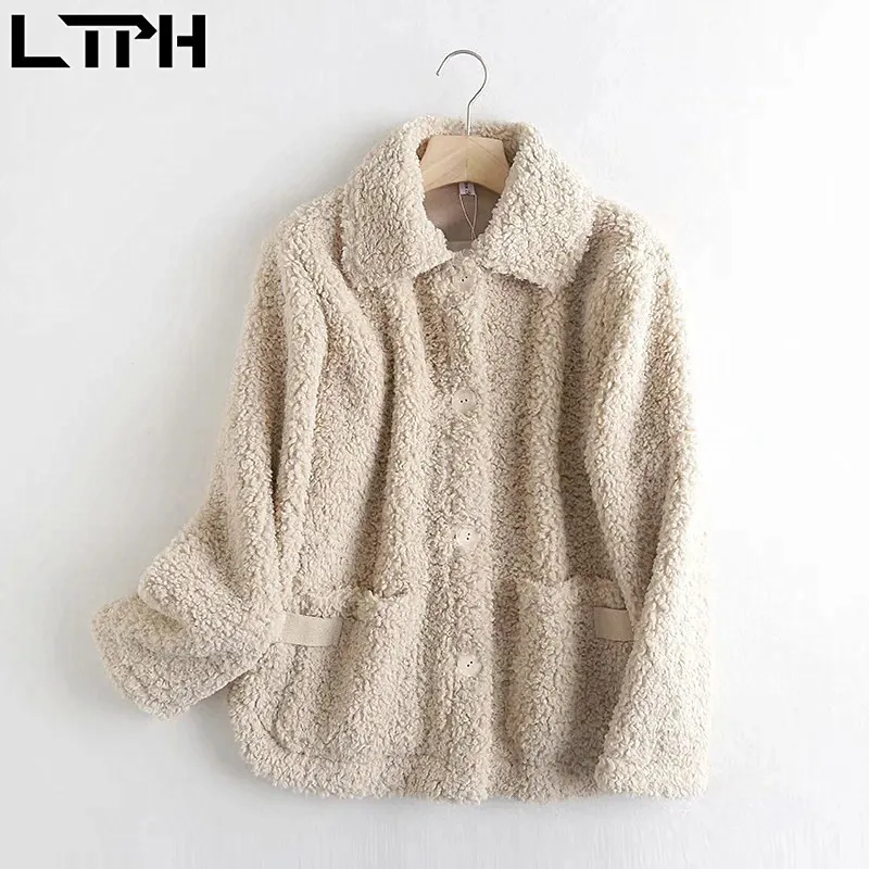 Haute qualité Imitation laine d'agneau couleur unie lâche fausse fourrure manteau femmes veste chaud simple boutonnage Outwear hiver 210427