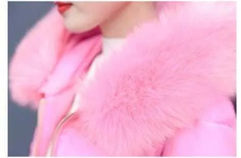 Kobiety Kurtki Winter Płaszcze W Dół Bawełniane Parki Kapturem Feminina Ciepłe Znosić Faux Fur Collar Plus Size Długie A82904 211013
