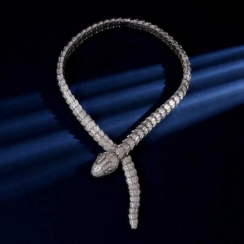 Marca de moda rainha cheio diamante cz zircão cobra colar presente festa jóias colares cobras animais projetado luxo chocke230k