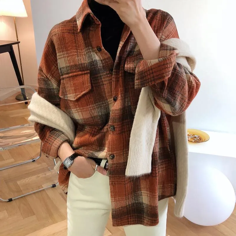 Femmes Printemps Automne Blouse à manches longues Plaid Flanelle Boyfriend Tunique Chemises Lâche Casual Street Lady Coréen Surdimensionné Top 210317