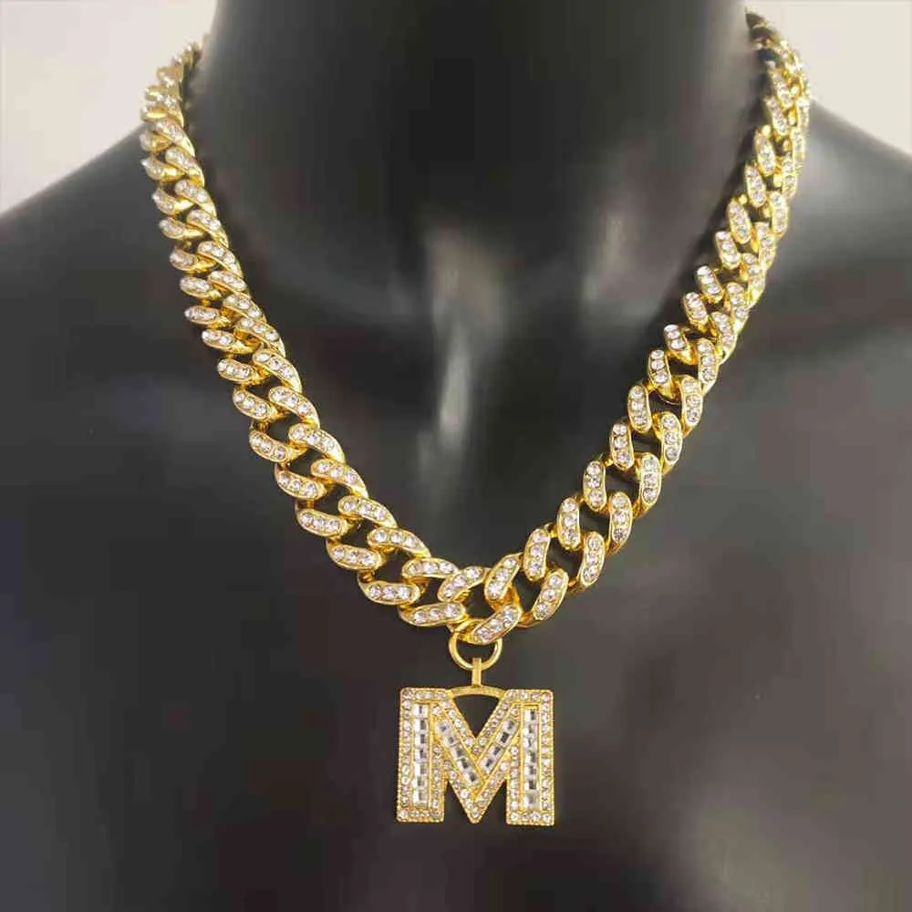 Bling Hip Hop 26 Baguette Letter ожерелье из нержавеющей стали для женщин толстая кубинская цепочка в Майами для мужчин ожерелье-колье со льдом 21032801