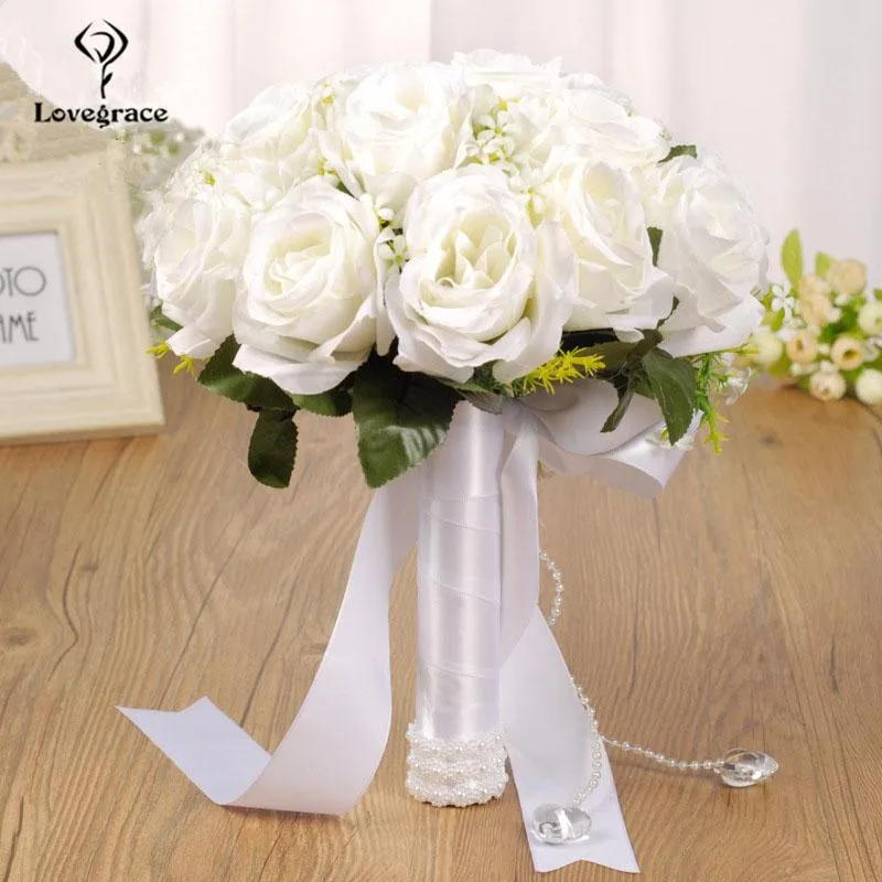 Bröllopsblommor White Bridal Bouquet Artificial Roses for Bridesmaids Pearl Marriage Accessories182e