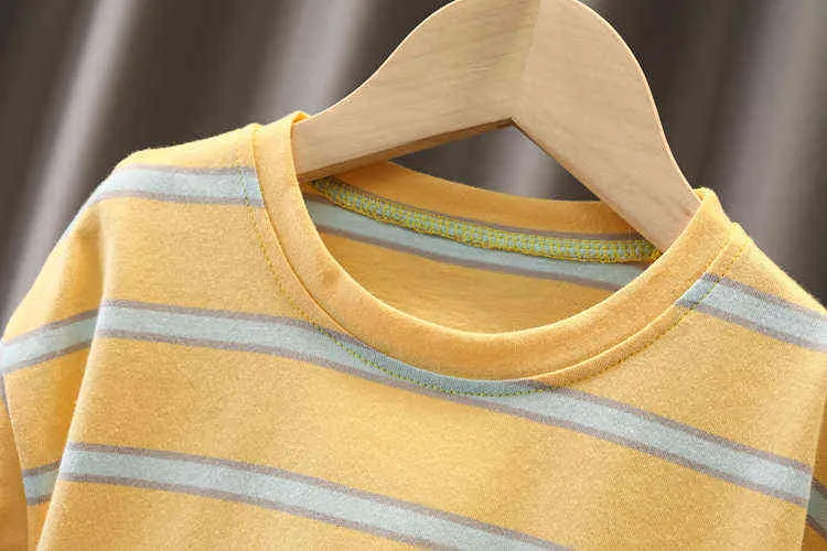 Nya Barn Kläder Sommar Sommar Barn Pojkar Bomull Stripe T Shirt + Denim Shorts 2st / Sats Baby Toddler Kläder Bärkantar 1-5 år G220310