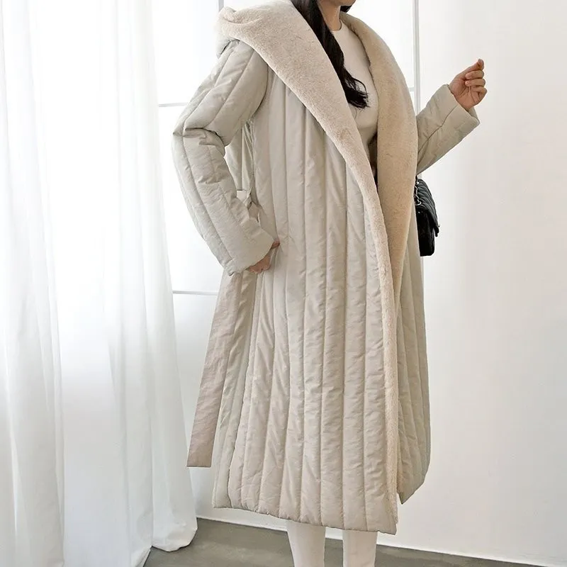 Vinter korean tjockna faux mink hooded kvinnor lång kappa full ärm bälte varm mode elegant damer parka yttercoat 210518