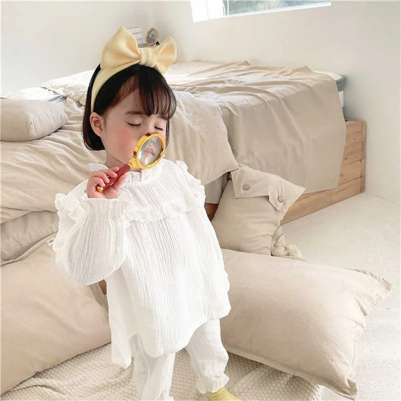 Estilo coreano meninas moda cor sólida pijama pijama conjunto crianças linho de algodão ruffles manga comprida sleepwear roupas terno 210615
