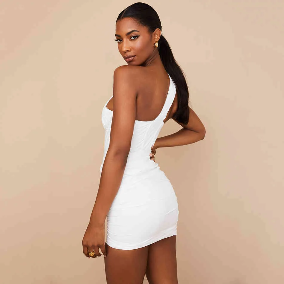 Haute qualité Sexy une épaule Mini robe été blanc femmes sans manches drapé mode serré fête 210525