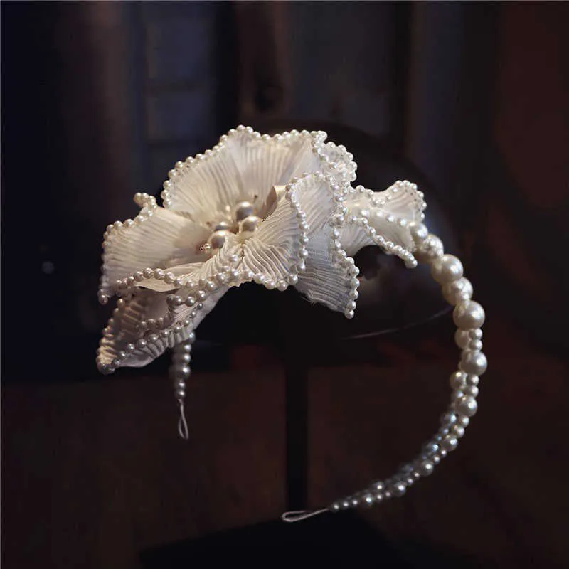 ブライダルヘアジュエリーフラワーヘッドバンドティアラス真珠のビーズヘッドピースの冠女性の女の子ヘッドドレスの結婚式のアクセサリー211019