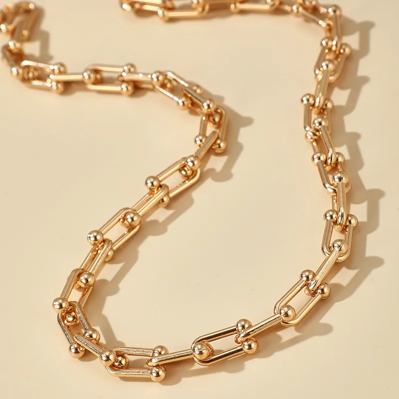 Bohemian Gold Color Alloy Metal Chain Choker Halsband för kvinnor 2021 Trendiga Justerbara Party Smycken Partihandel