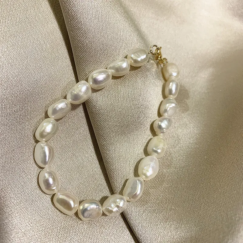 Pulseras barrocas irregulares de perlas de imitación de Color dorado para mujeres y niñas, brazaletes de joyería para fiesta de verano, regalos para boda 2021